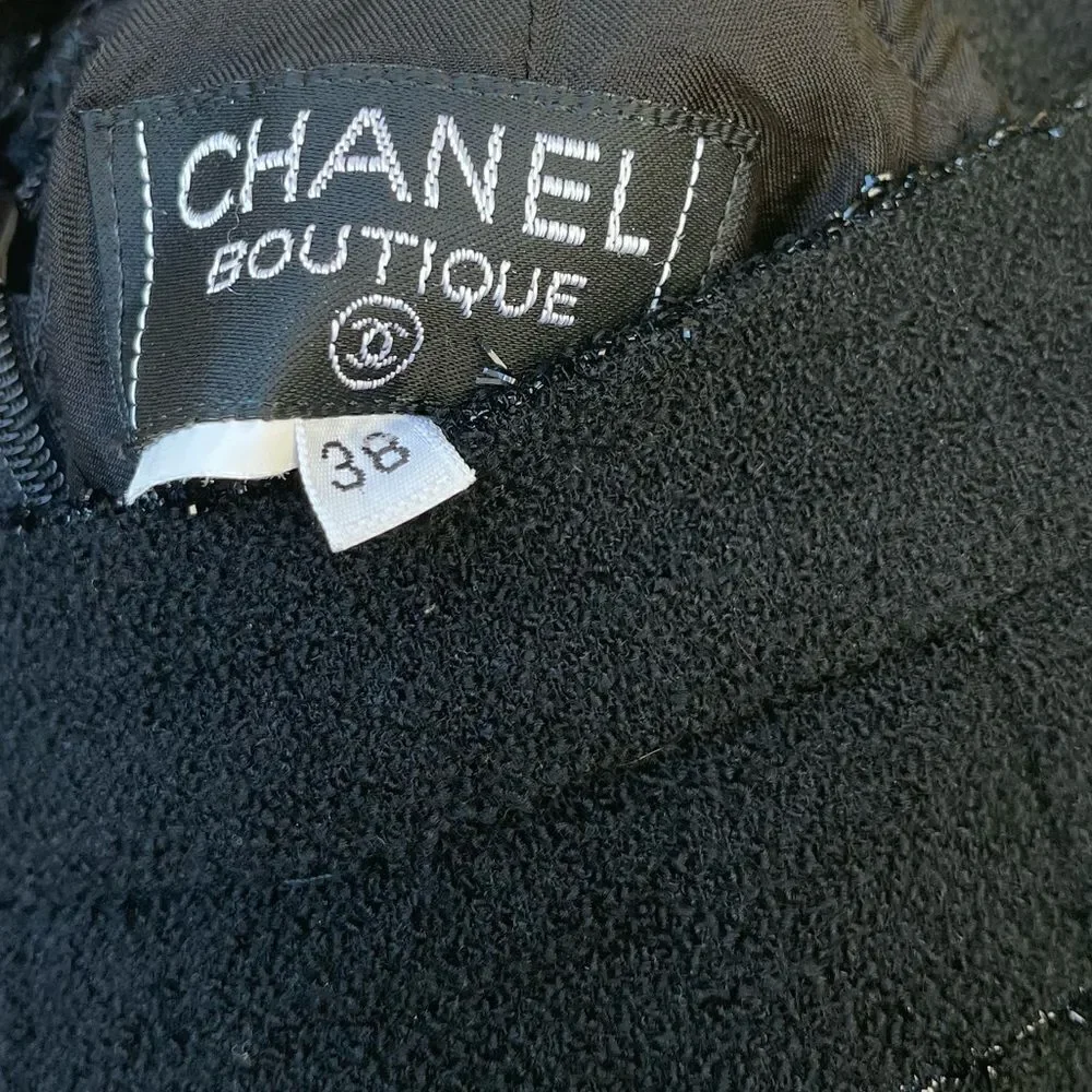 CHANEL BOUTIQUE | Vintage Glitter Stripe Skirt (38/8)